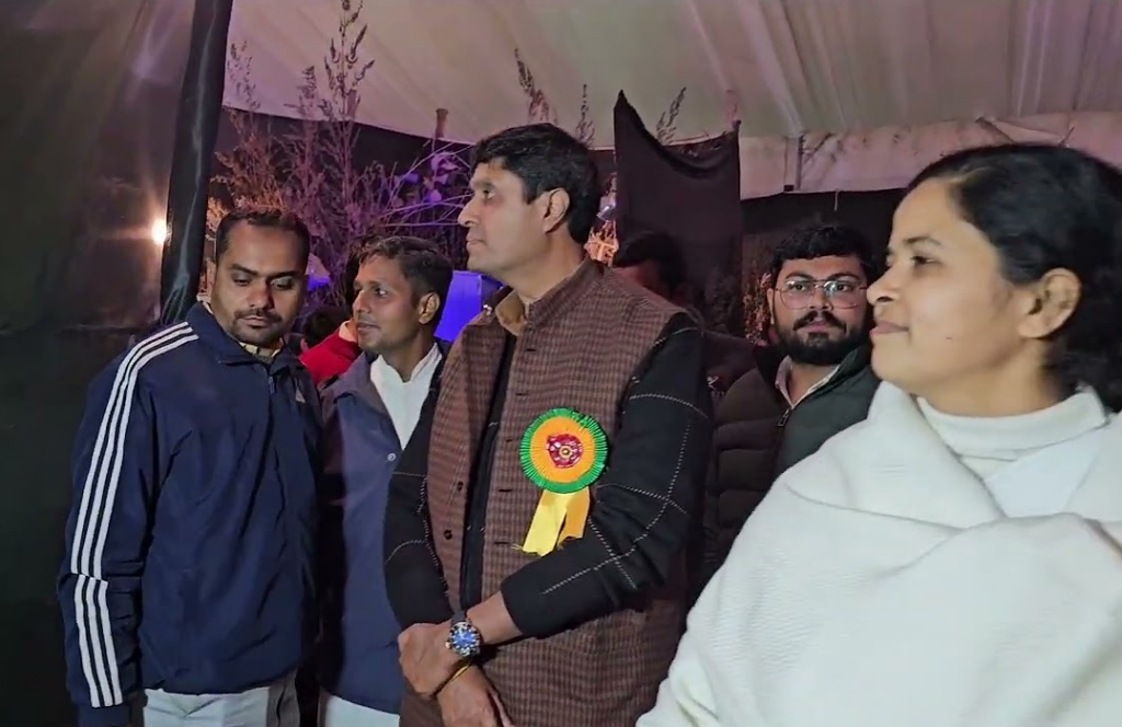 ज्ञान कुंभ मेले का अवलोकन करते हुए सांसद | Shri Ujjawal Raman Singh Sansand, Prayagraj l 16-01-2025